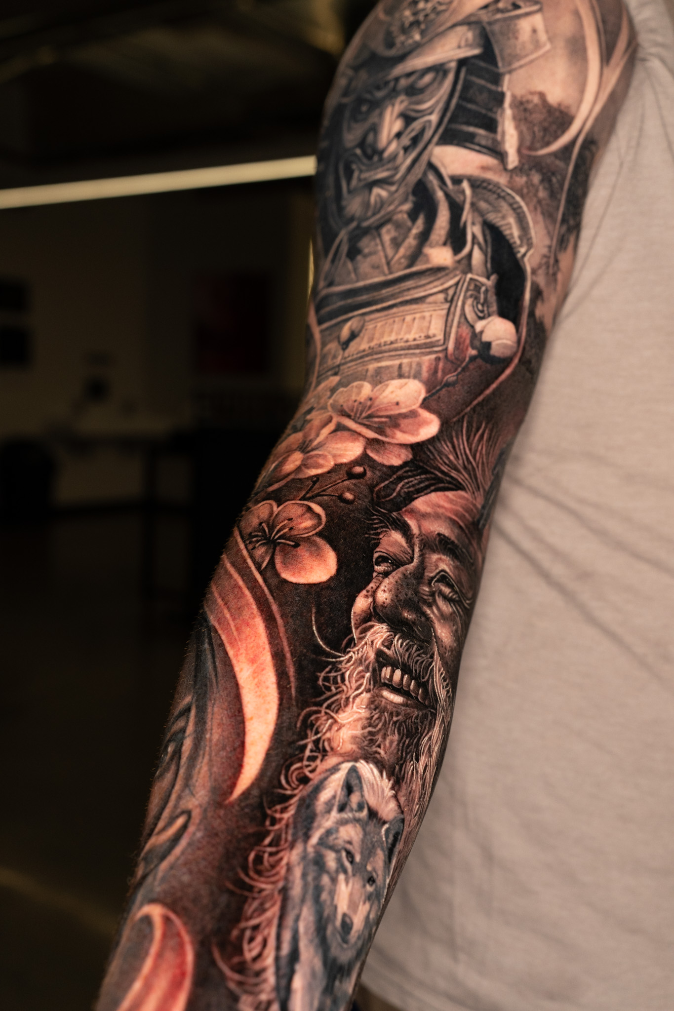 DOMAIN — Arm Sleeve, photograph 4