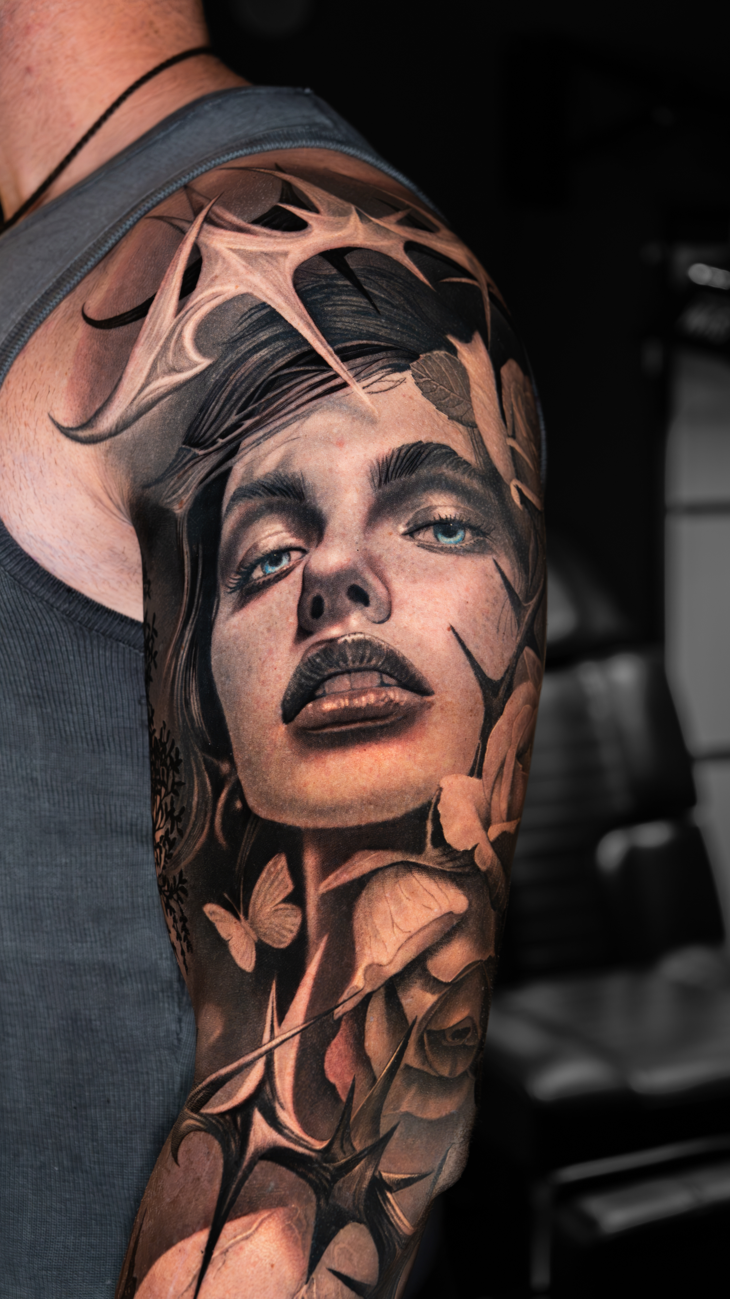 JOOST — Arm Sleeve, photograph 2