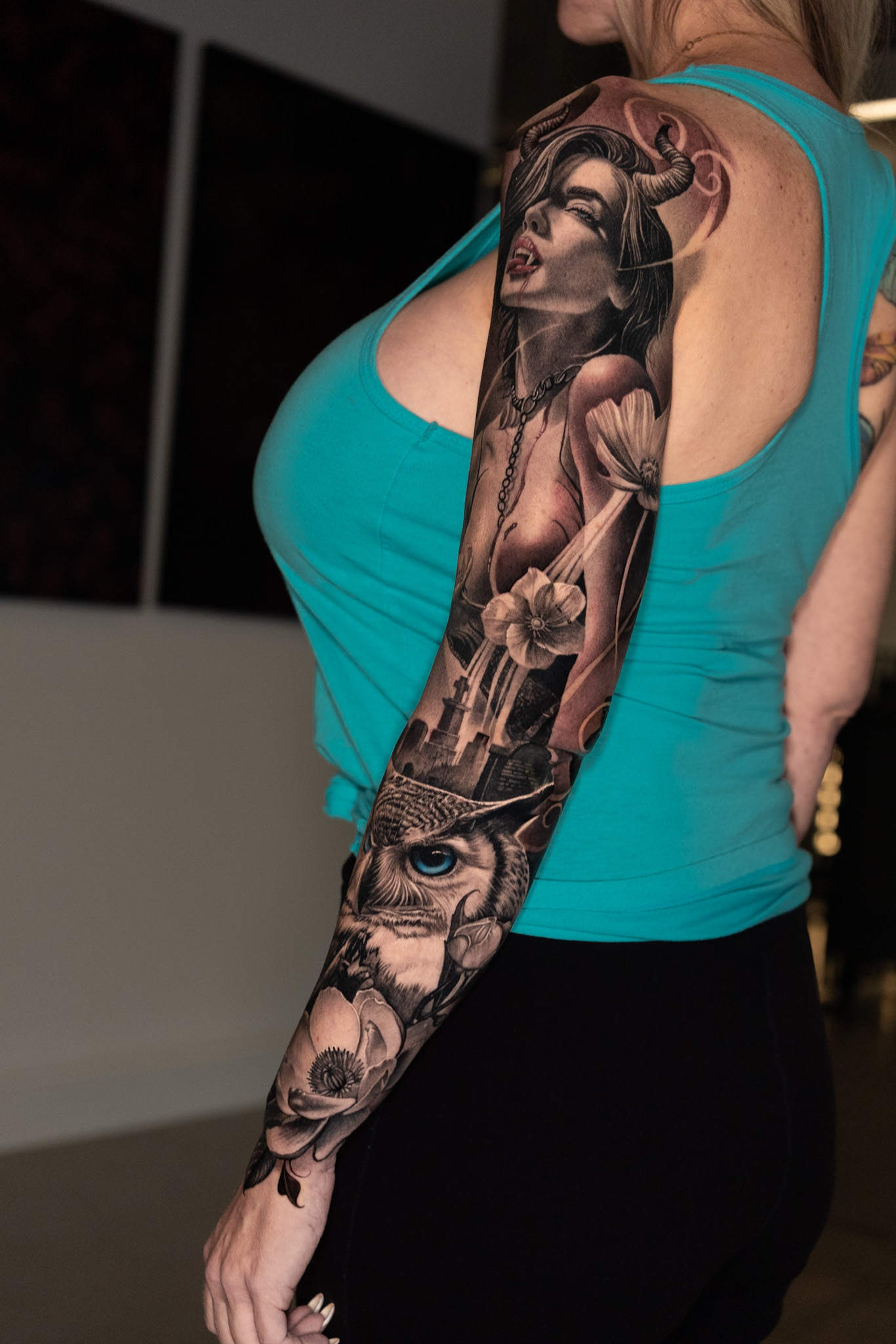 JULIA — Arm Sleeve, photograph 4